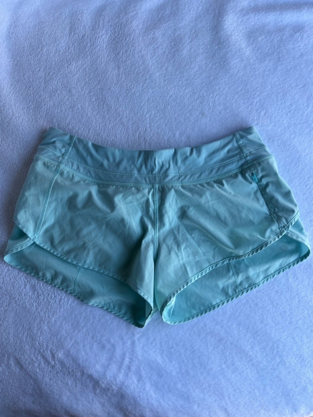 CRZ YOGA Light Blue Women’s Active Athletic Shorts